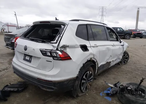 2022 Volkswagen Tiguan 2.0T S из США, поврежденный, VIN 3VV0B7AX5NM124043